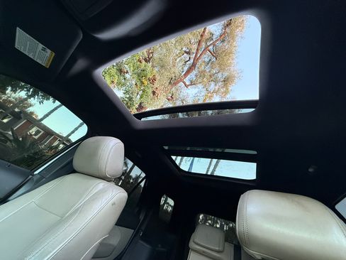 Used 2011 Ford Explorer Limited w/ 301A Rapid Spec Order Code image 9