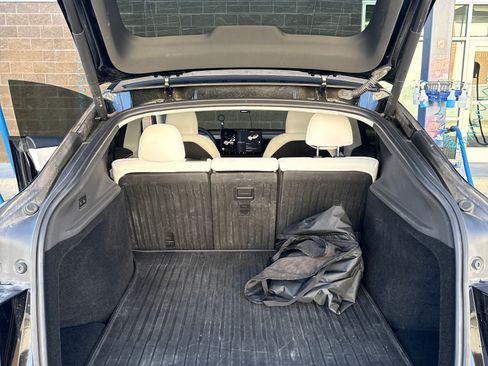 Used 2026 Tesla Model Y Long Range image 6