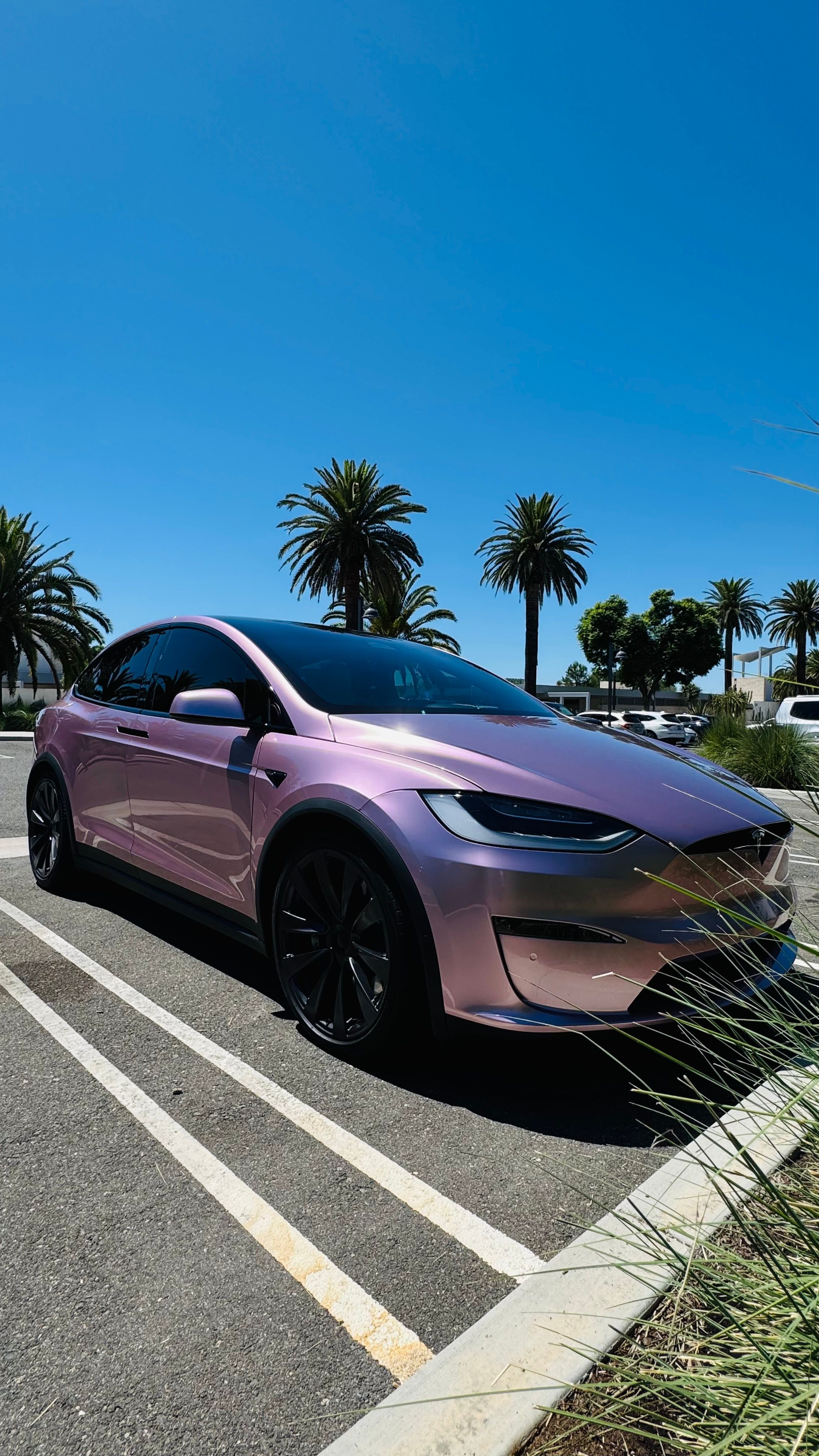 Used 2023 Tesla Model X AWD/4WD image 8