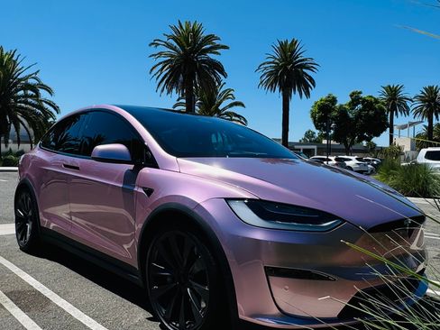 Used 2023 Tesla Model X AWD/4WD image 8