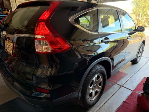 Used 2016 Honda CR-V LX image 15