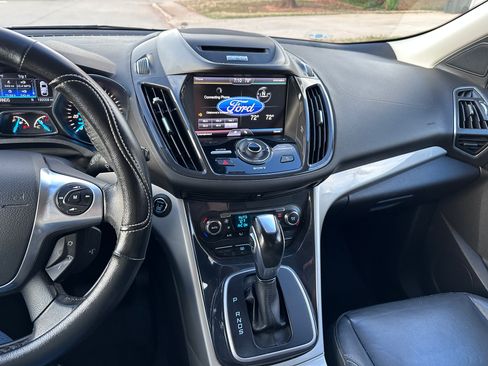 Used 2013 Ford Escape SEL image 9