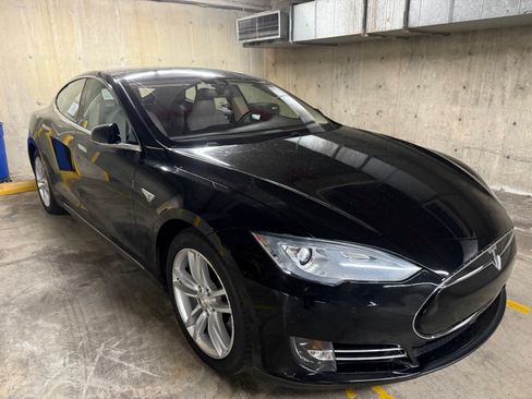 Used 2014 Tesla Model S image 8