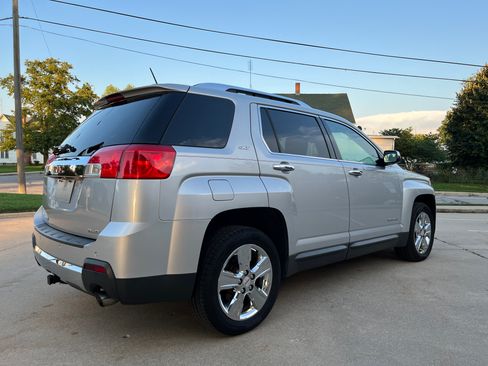 Used 2015 GMC Terrain SLT AWD/4WD image 6