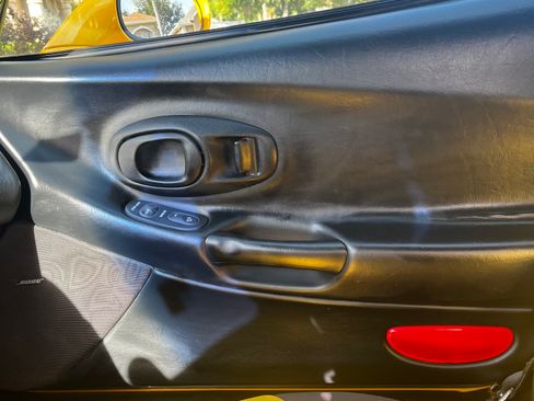 Used 2003 Chevrolet Corvette Convertible w/ Preferred Equipment Group1 RWD image 14