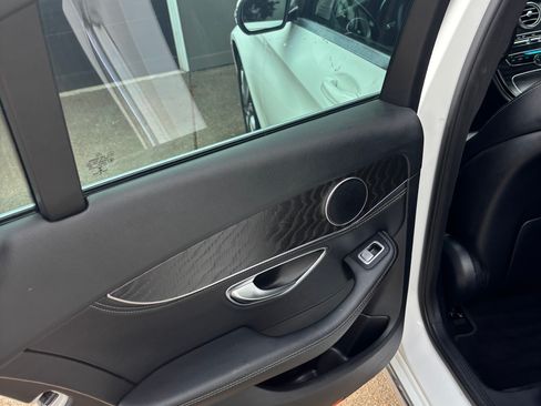 Used 2016 Mercedes-Benz C 300 Sedan image 13