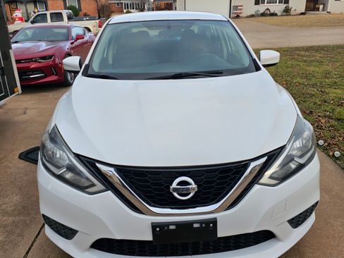 Used 2016 Nissan Sentra S image 21