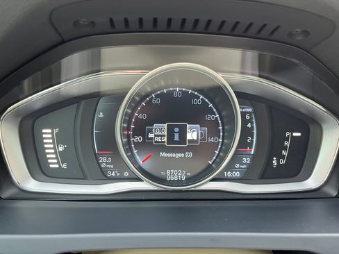 Used 2015 Volvo S60 T5 Platinum image 15