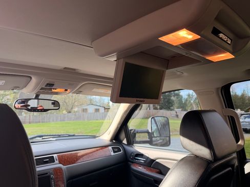 Used 2007 Chevrolet Silverado 2500 LTZ w/ Safety Package image 11