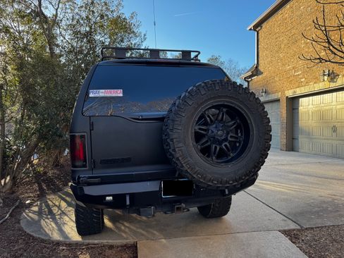Used 2005 Ford Excursion Limited image 6