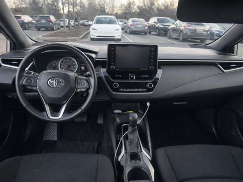 Used 2022 Toyota Corolla SE image 9