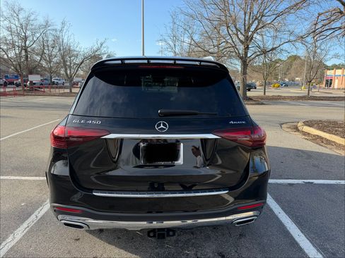 Used 2024 Mercedes-Benz GLE 450 4MATIC image 8