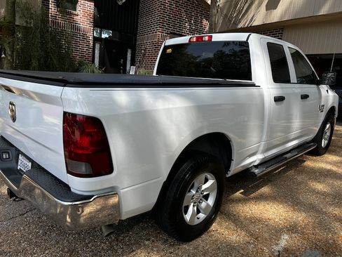 Used 2019 RAM 1500 Tradesman w/ Chrome Plus Package RWD image 17