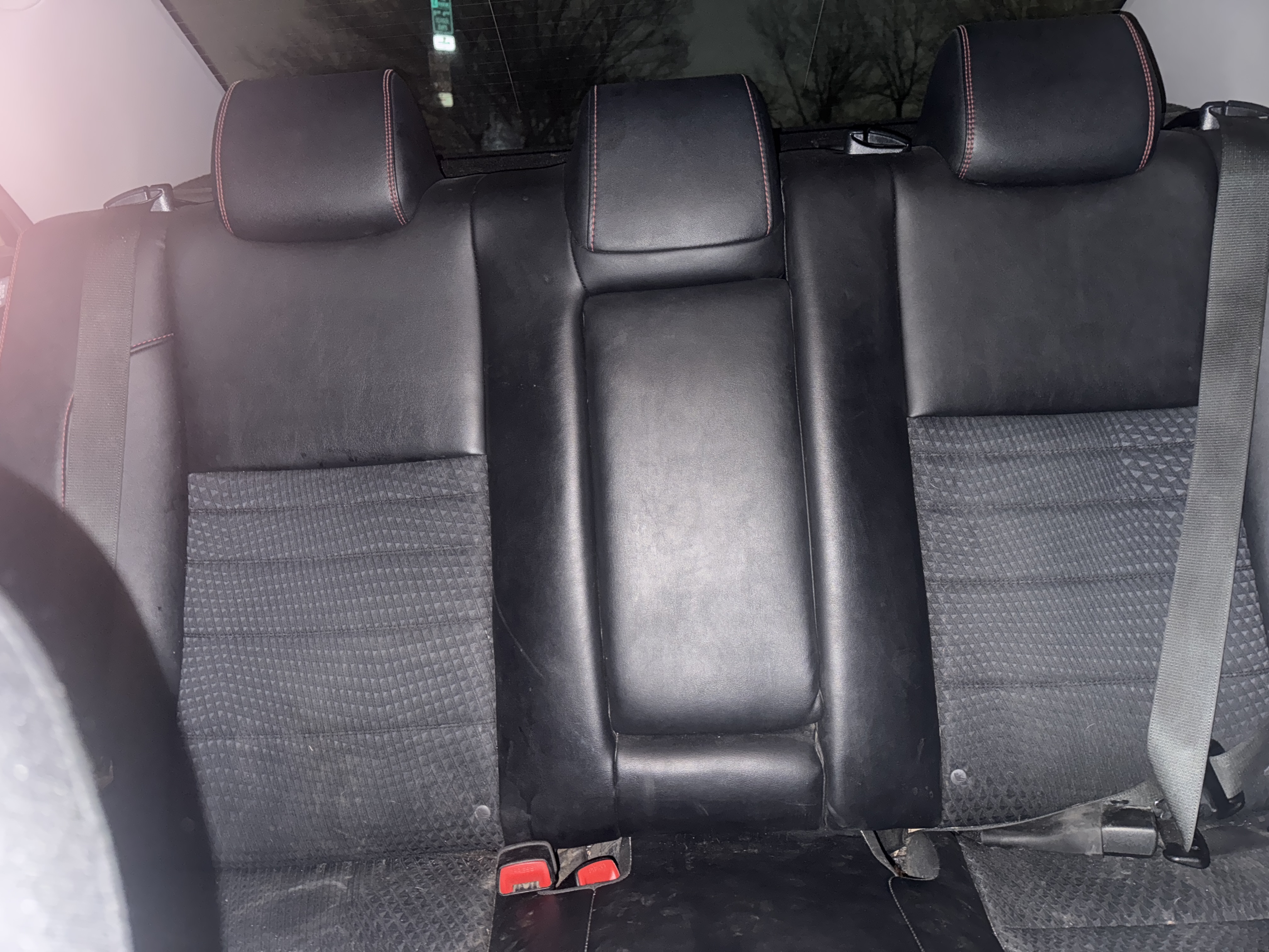 Used 2015 Toyota Camry SE FWD image 5
