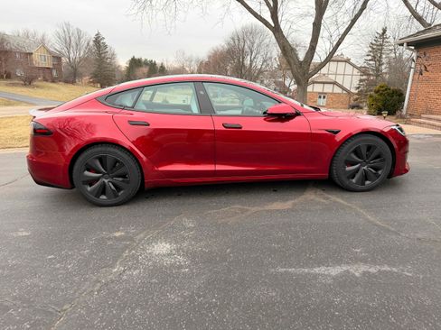 Used 2023 Tesla Model S Standard Range image 11