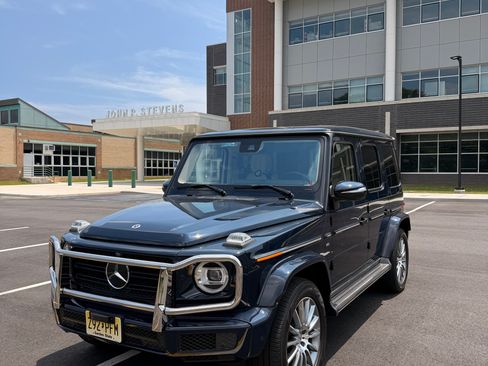 Used 2021 Mercedes-Benz G 550 image 1