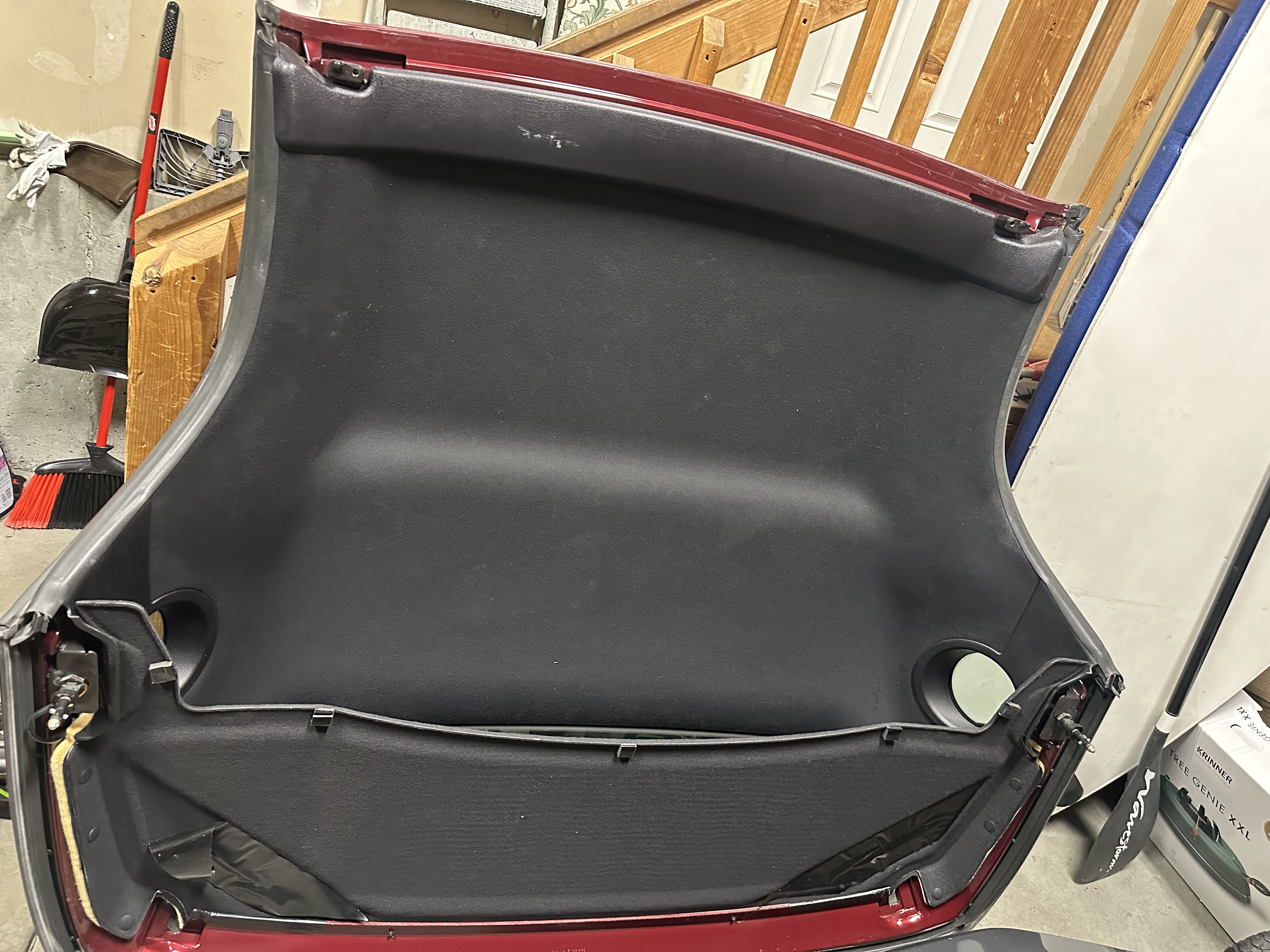 Used 2004 Ford Thunderbird RWD image 18