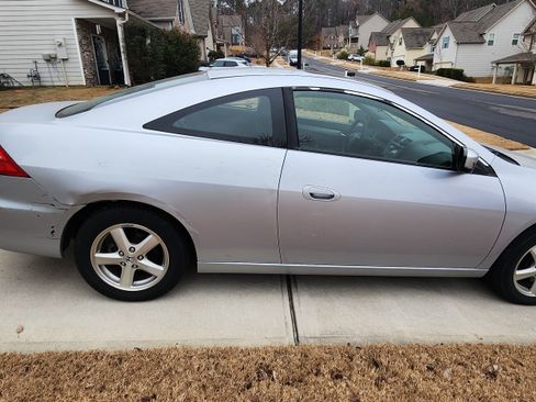 Used 2004 Honda Accord EX image 6