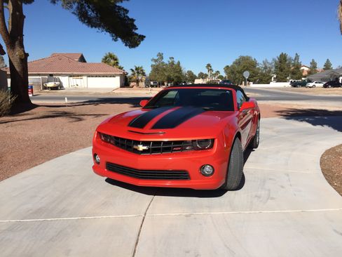 Used 2011 Chevrolet Camaro SS w/ RS Package image 4