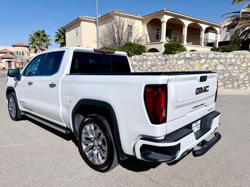 Used 2022 GMC Sierra 1500 Denali w/ Denali Reserve Package image 4