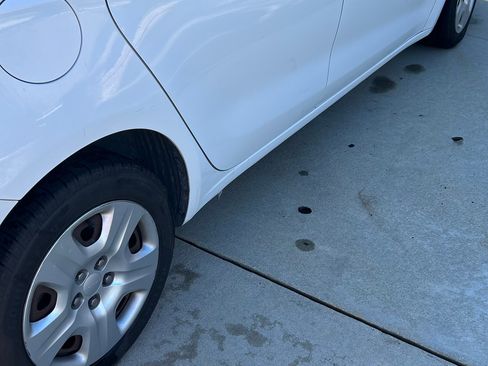 Used 2013 Dodge Dart SE w/ Value Group image 8