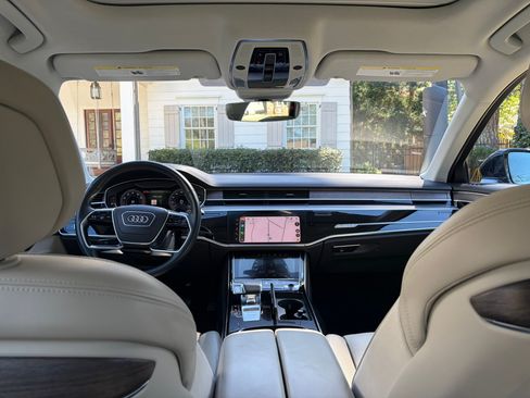 Used 2022 Audi A8 L 3.0T image 5