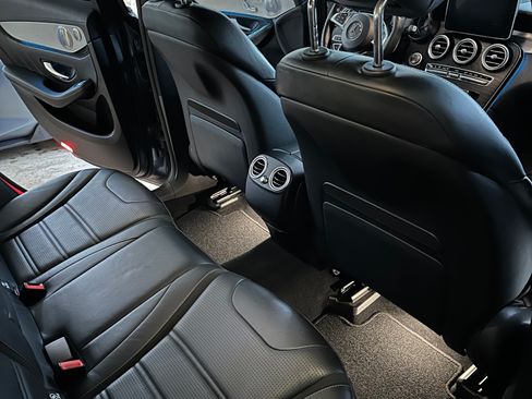 Used 2018 Mercedes-Benz GLC 63 AMG GLC 63 4MATIC Sport Utility 4D image 21