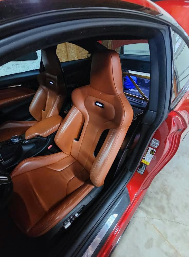 Used 2016 BMW M4 Coupe RWD image 4
