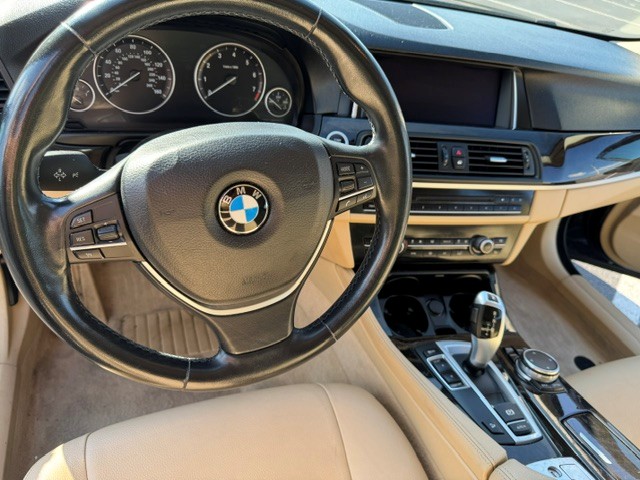 Used 2015 BMW 535i xDrive Sedan AWD/4WD image 11