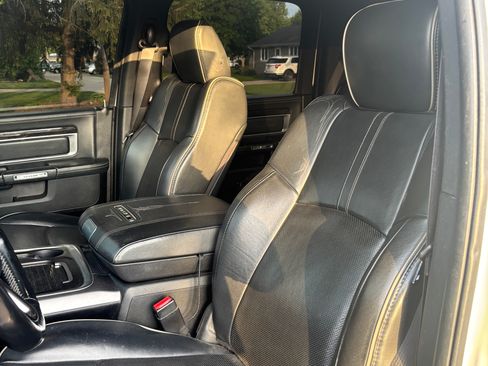 Used 2017 RAM 1500 Limited AWD/4WD image 16
