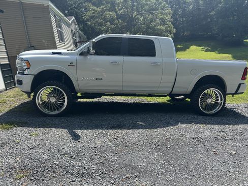 Used 2020 RAM 2500 Limited AWD/4WD image 5