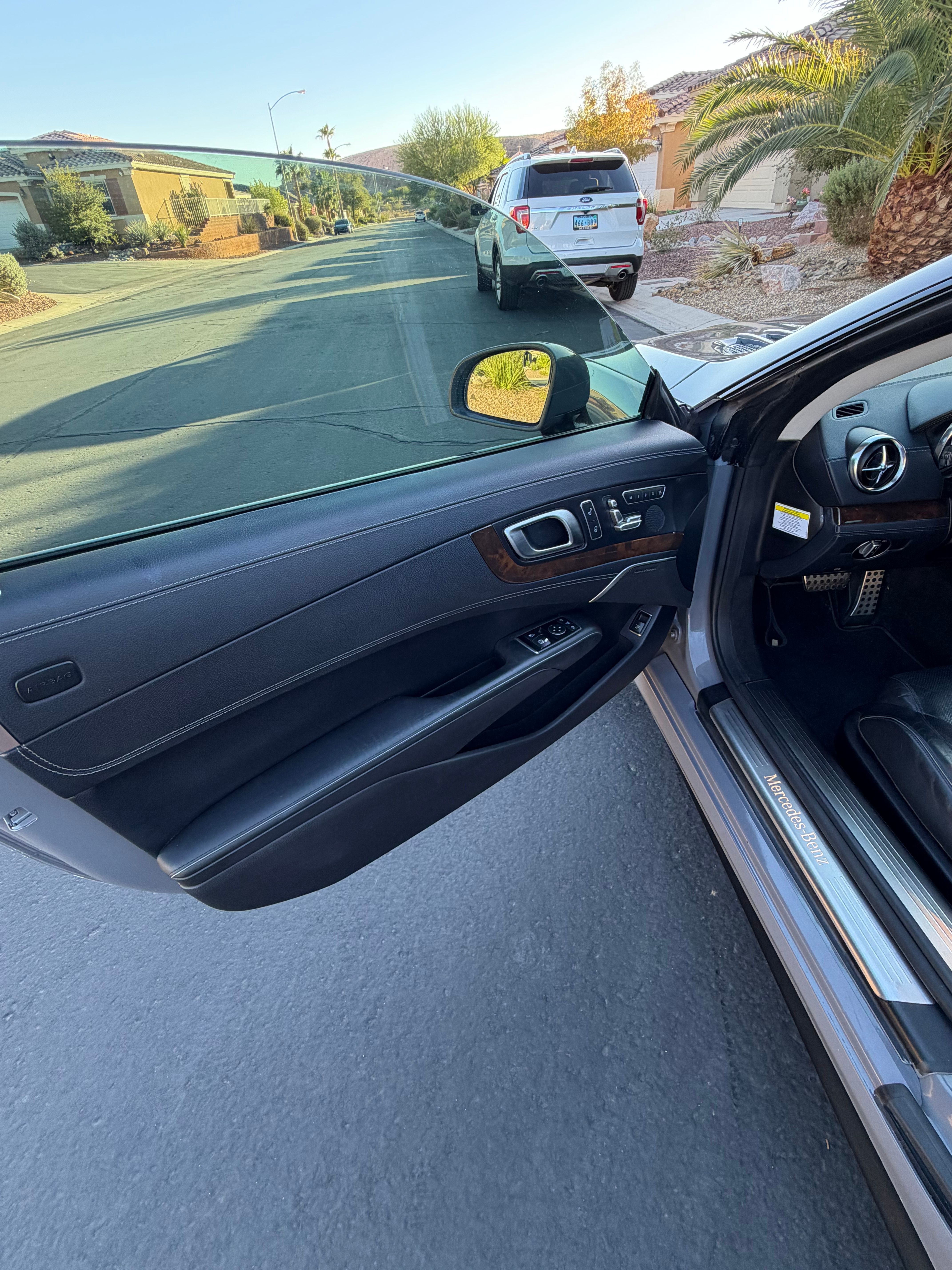 Used 2013 Mercedes-Benz SL 550 image 31