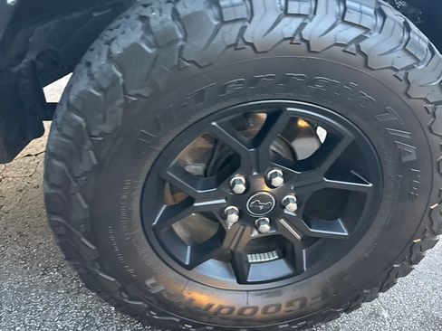 Used 2023 Jeep Wrangler Unlimited Sport image 17