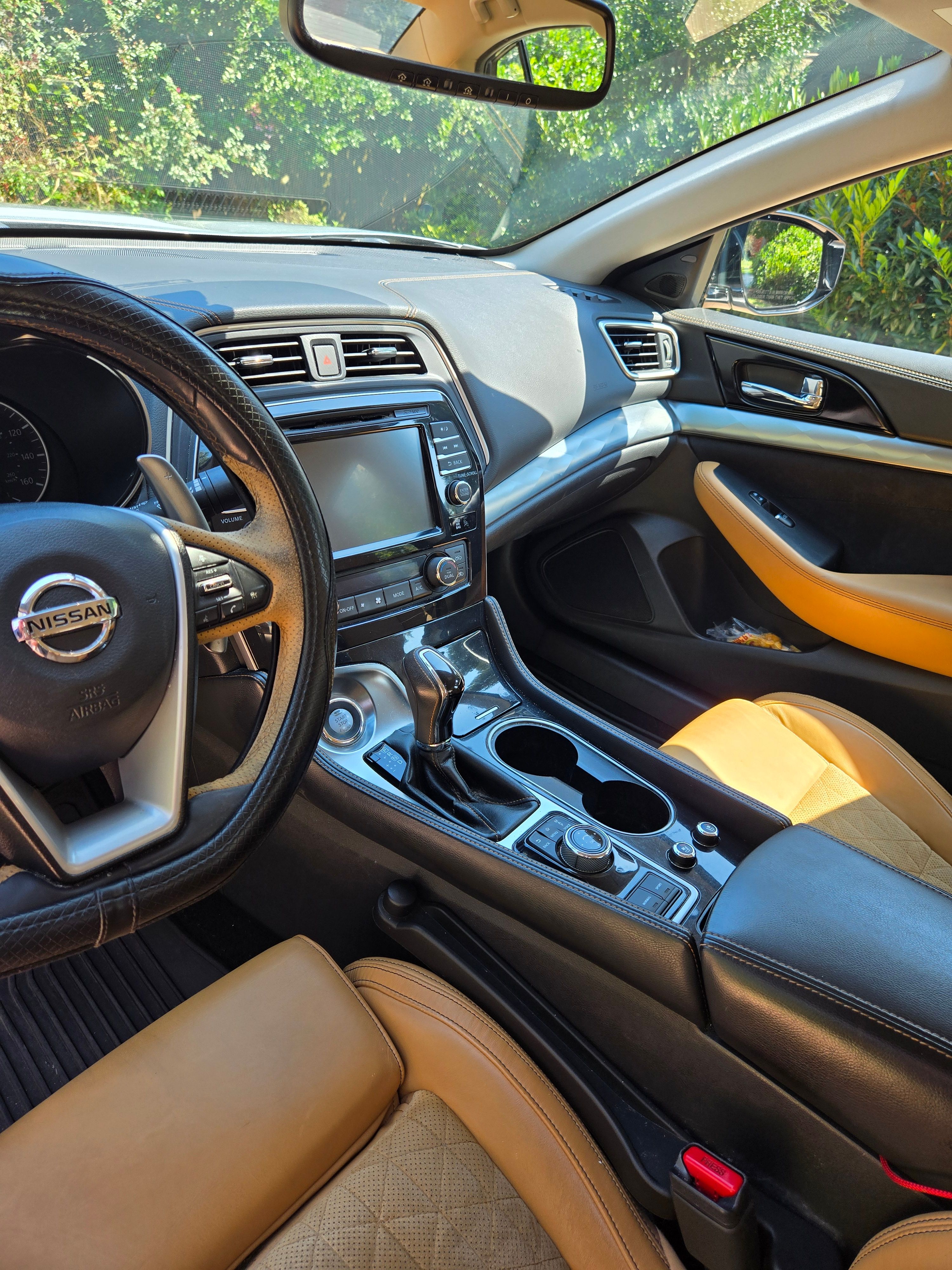 Used 2016 Nissan Maxima SR FWD image 16