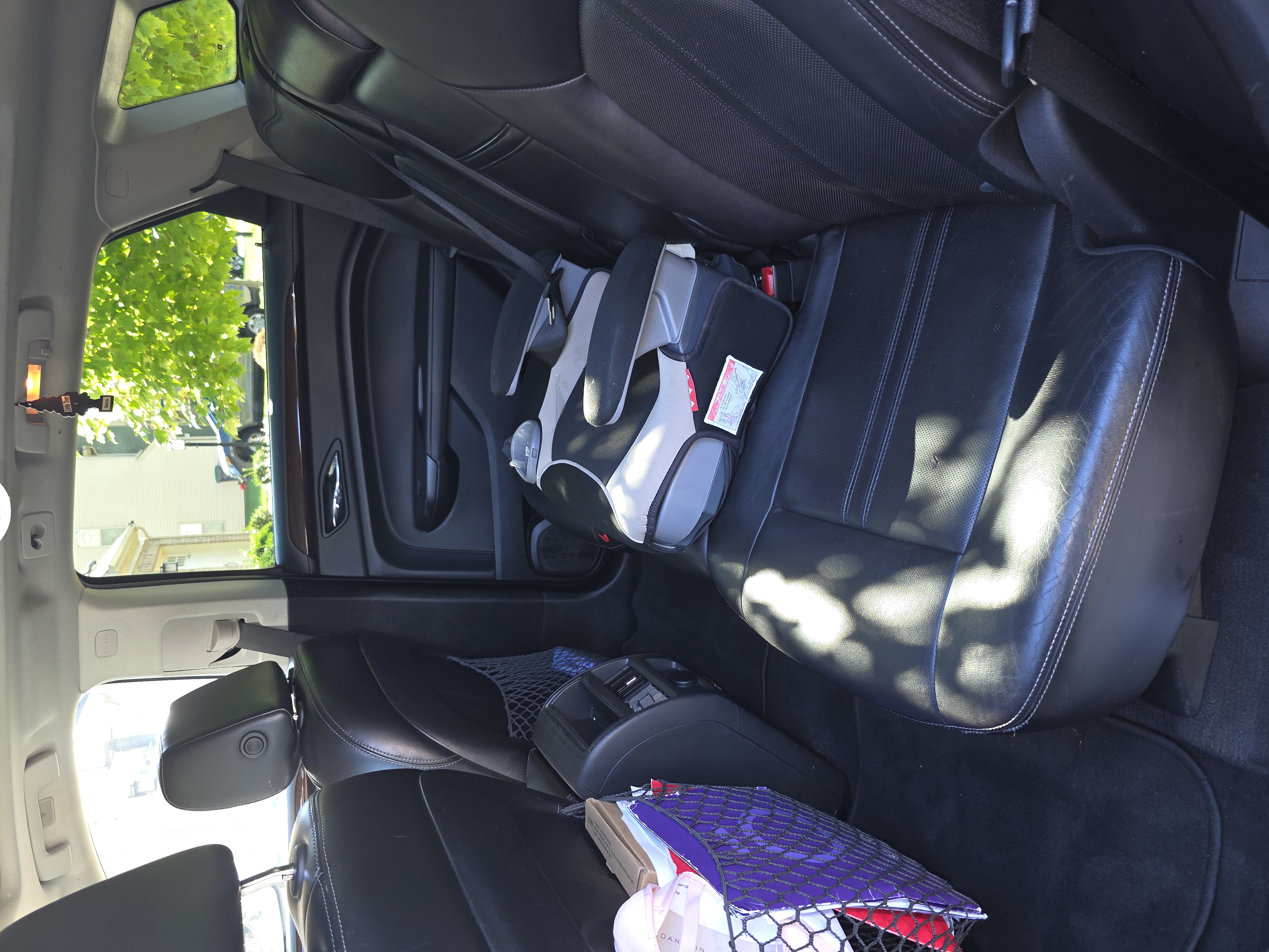 Used 2014 Cadillac SRX Luxury w/ Driver Awareness Package AWD/4WD image 4