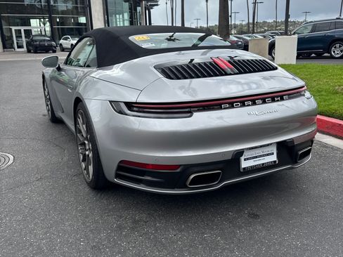 Used 2020 Porsche 911 Carrera image 4