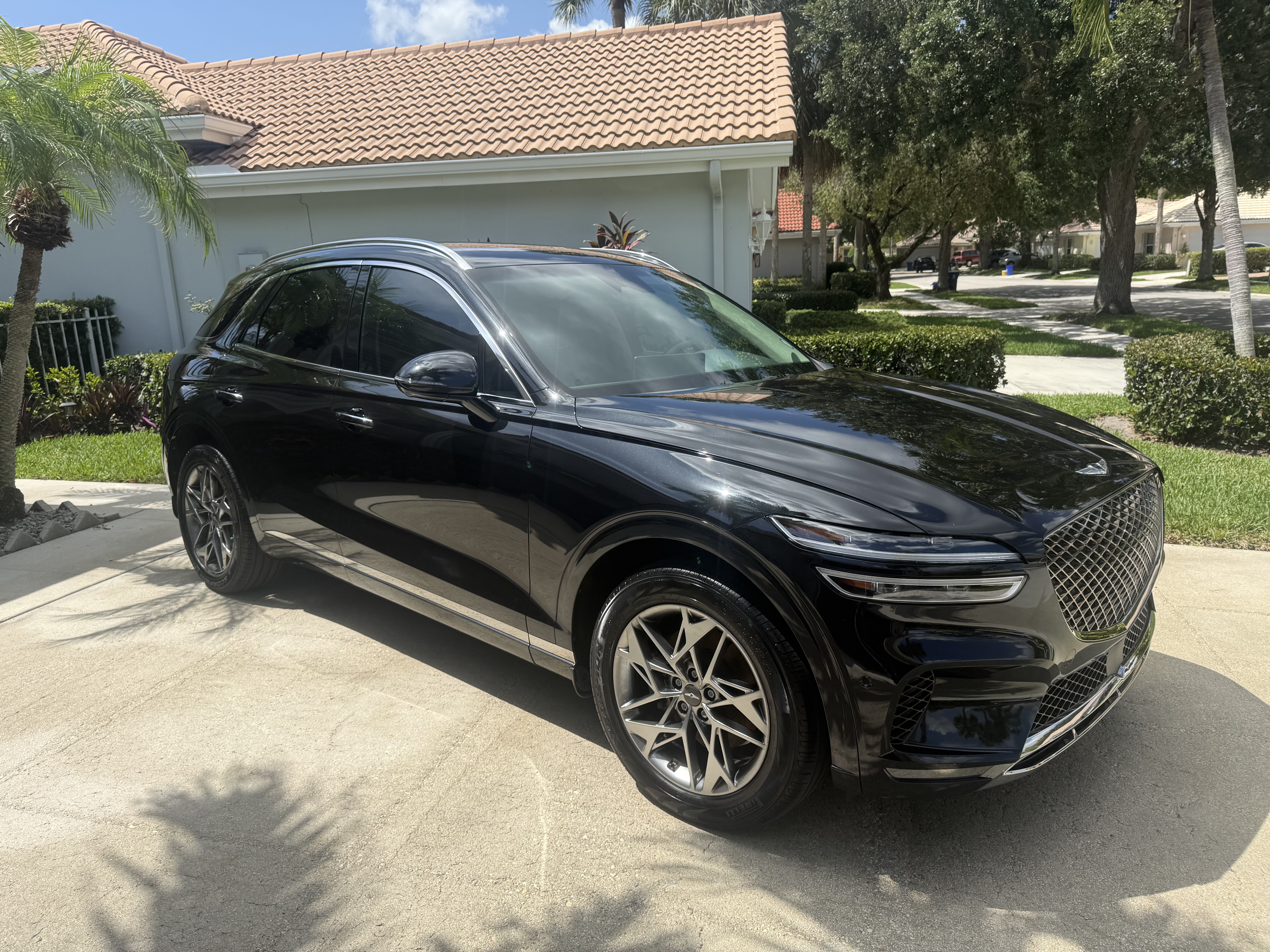 Used 2022 Genesis GV70 2.5T w/ Advanced Package AWD/4WD image 6