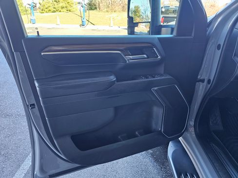 Used 2024 Chevrolet Silverado 2500 LT w/ All Star Edition image 17