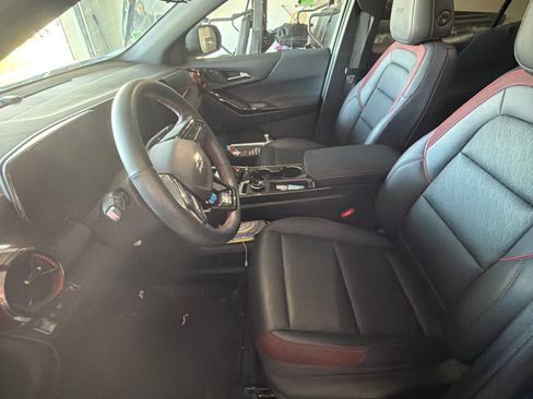 Used 2025 Chevrolet Equinox RS w/ Safety and Technology Package FWD image 12