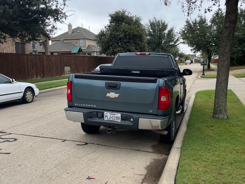 Used 2008 Chevrolet Silverado 1500 LT image 2