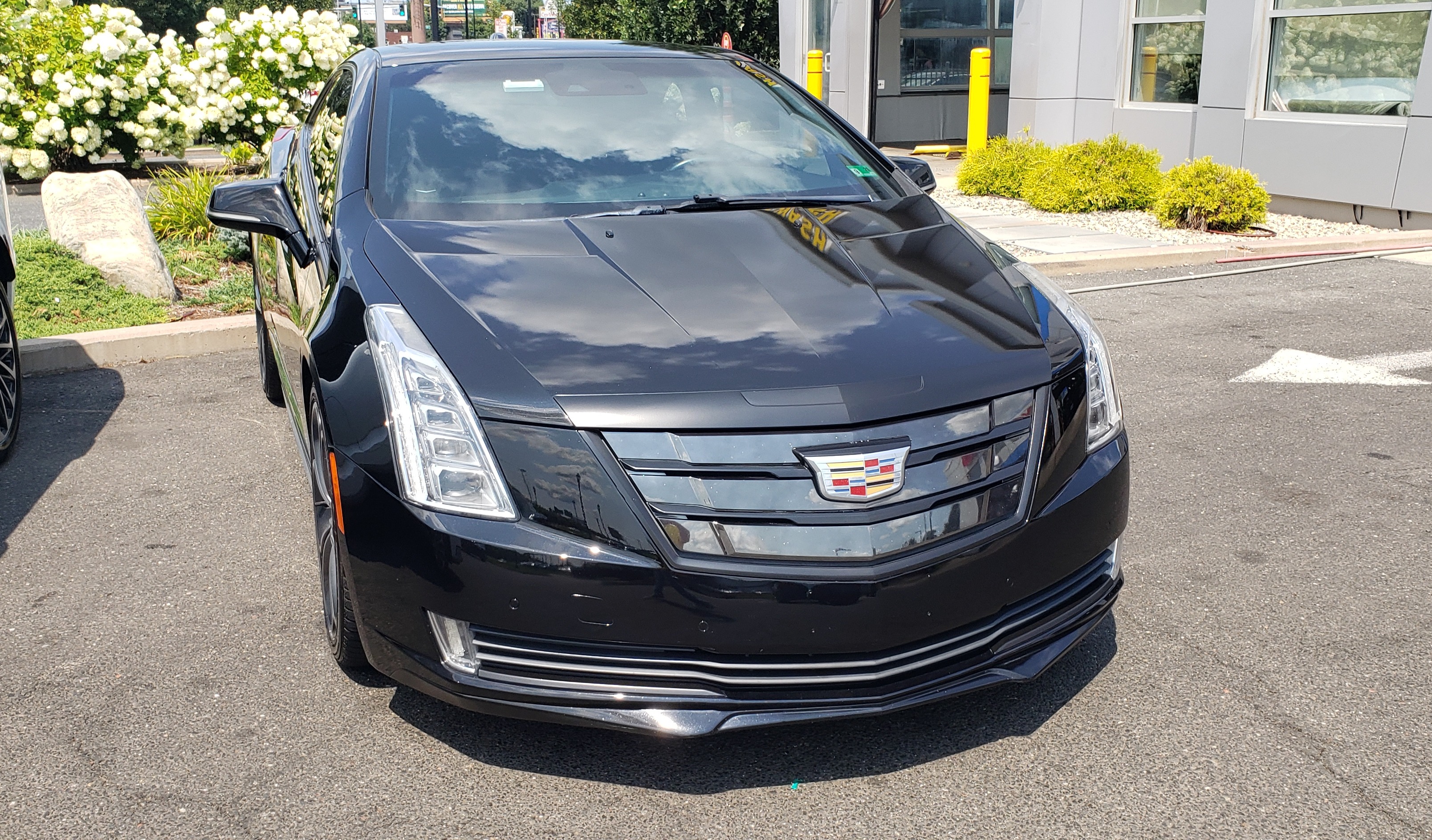 Used 2016 Cadillac ELR w/ Performance Package FWD image 2
