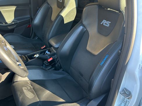 Used 2017 Ford Focus RS image 13