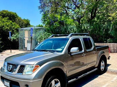 Used 2005 Nissan Frontier LE w/ (X01) Leather Pkg