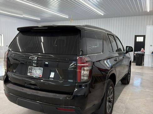 Used 2024 Chevrolet Tahoe Z71 w/ Z71 Off-Road Package image 5