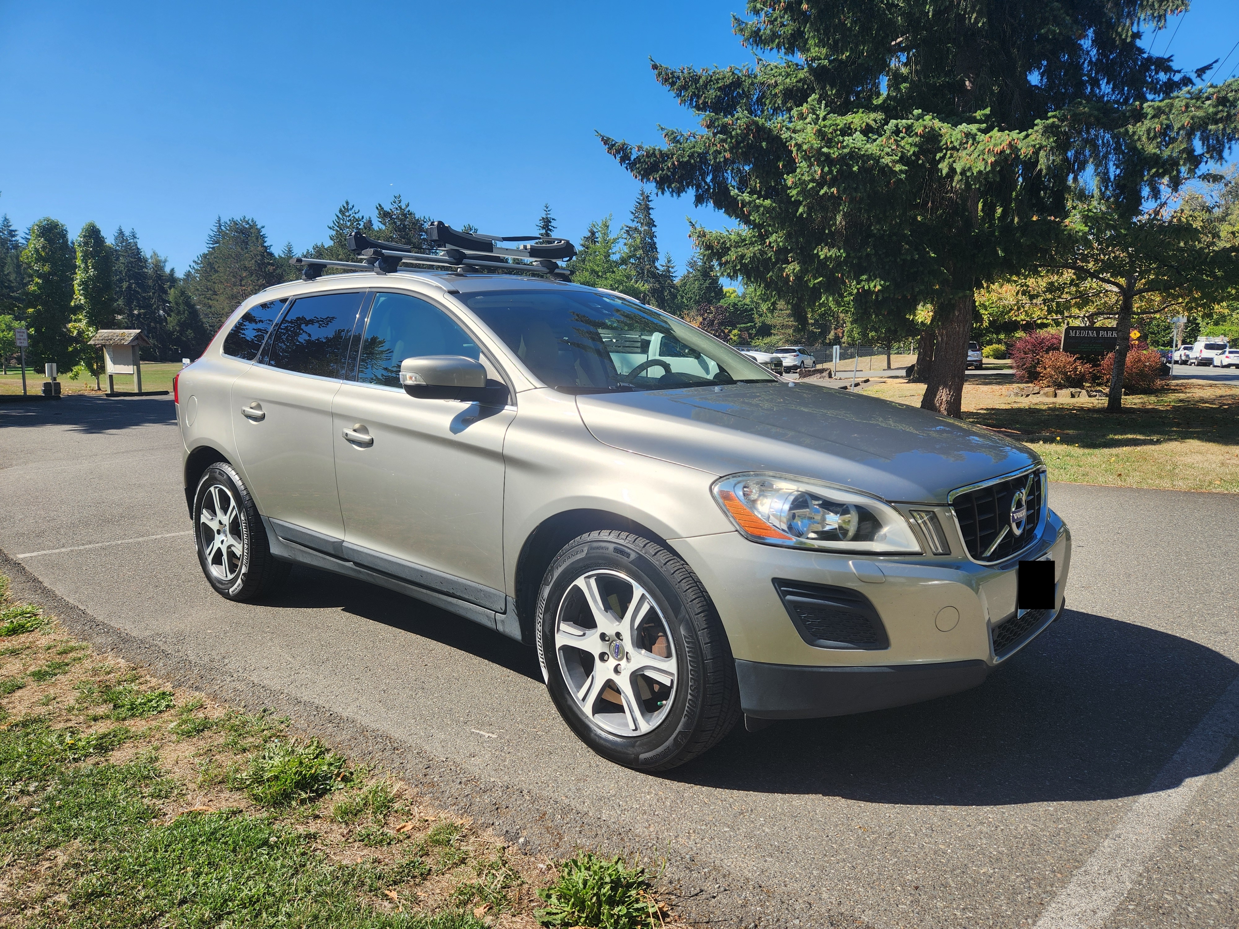 Used 2013 Volvo XC60 T6 AWD/4WD image 6
