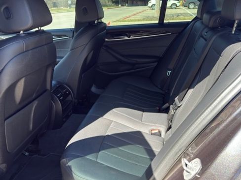 Used 2021 BMW 540i w/ Convenience Package image 13