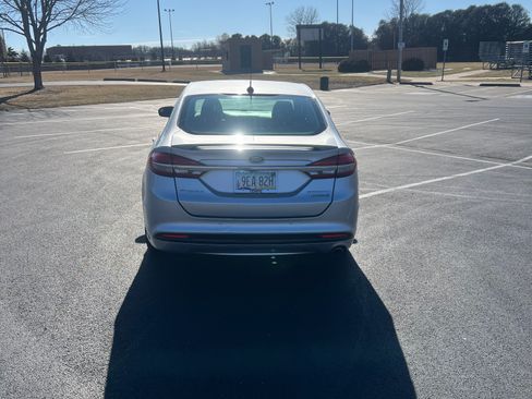 Used 2017 Ford Fusion Titanium image 6