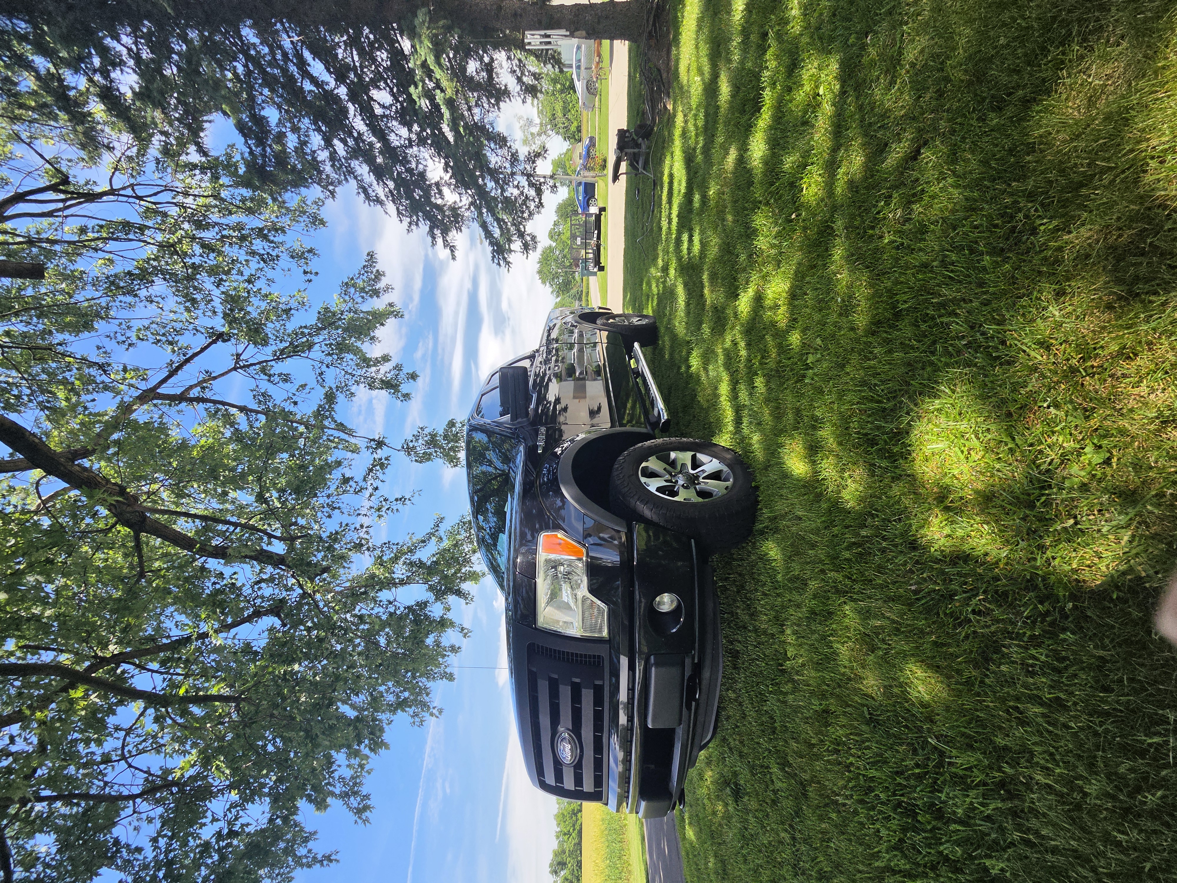 Used 2013 Ford F150 STX w/ Mid Equipment Group AWD/4WD image 11
