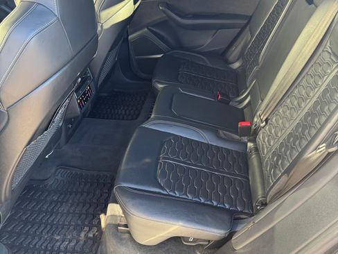 Used 2021 Audi RS Q8 w/ Carbon Optic Package image 13