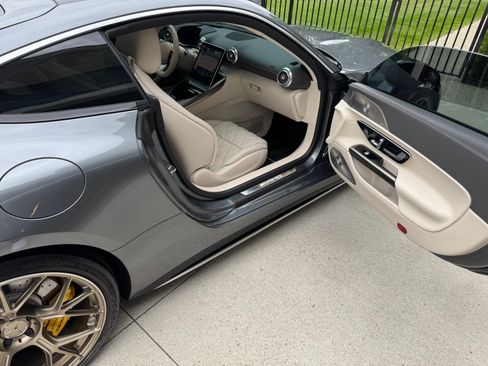 Used 2025 Mercedes-Benz AMG GT 63 image 16